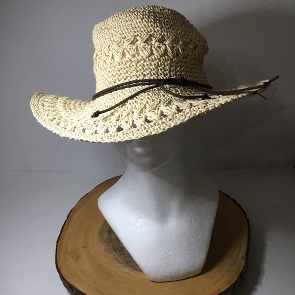 Altar'd State Accessories - Altar’d State Women’s Woven Straw Hat